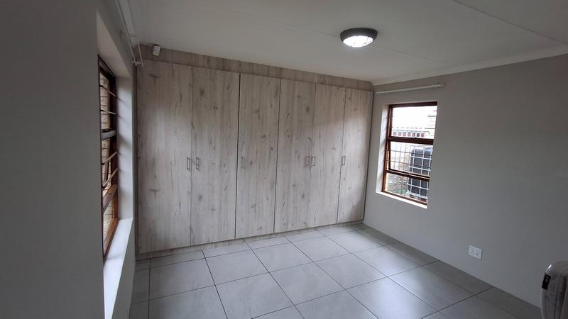 2 Bedroom Property for Sale in Wavecrest Eastern Cape